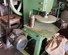 Bán thanh lý máy dập quai, dập sắt, dập ron xe...150kg