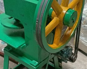 Thanh lý máy dập 250kg