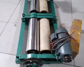 Trục Rulo  Cao Su / Thép máy thổi- Máy cắt.